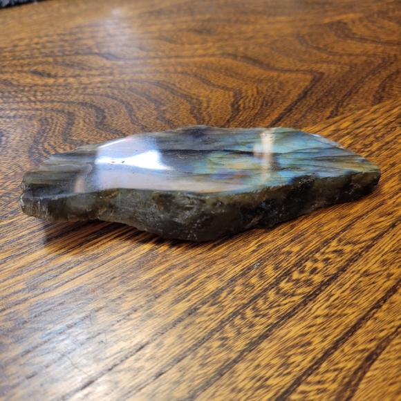 Raw piece of Labradorite - Picture 5 of 5